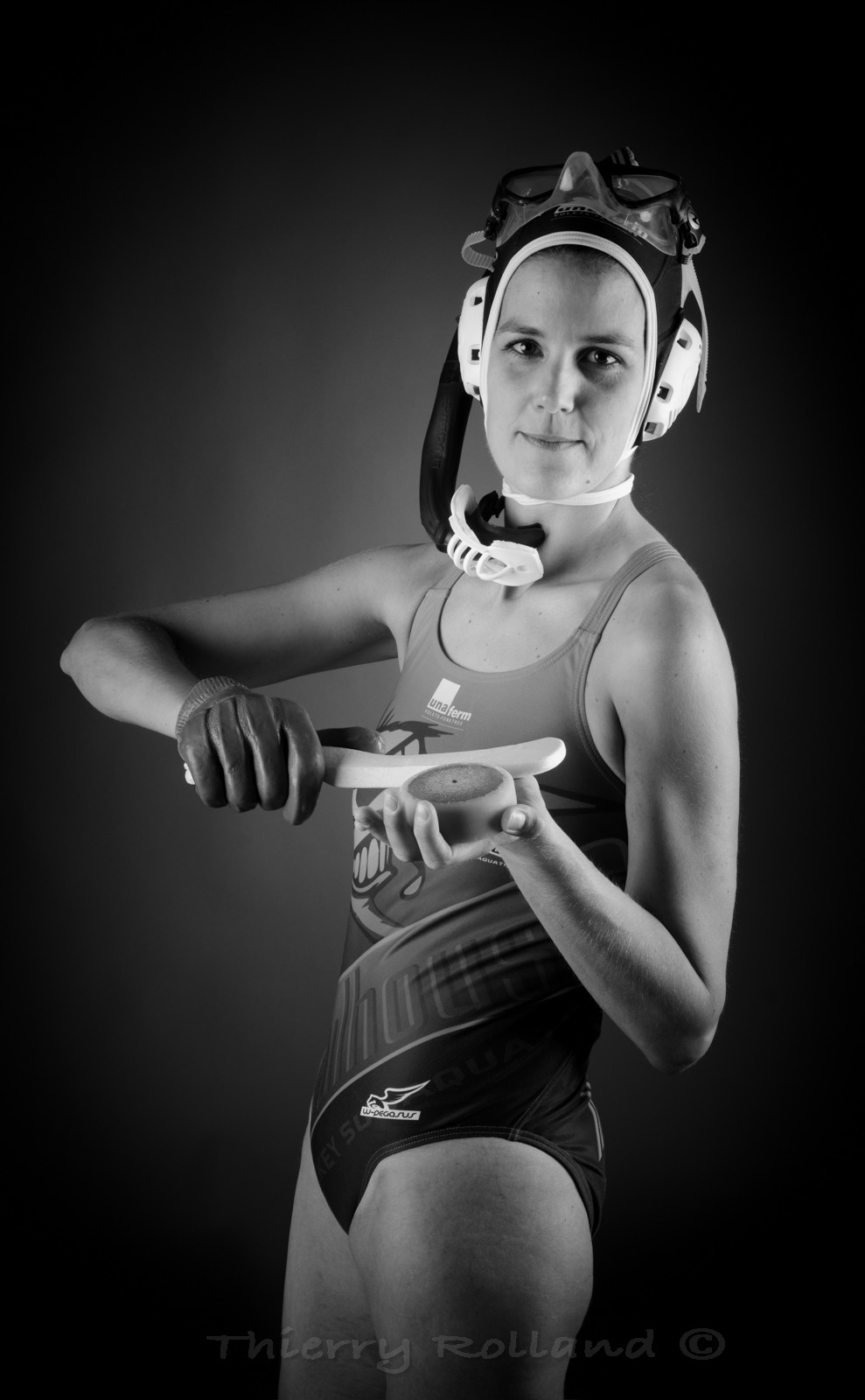 La femme et la plongée - Myriam - hockey subaquatique